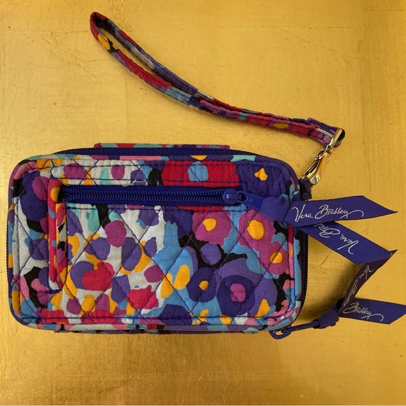 Vera Bradley Wristlet - Picture 2 of 12